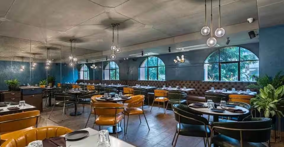 zomato_liquor-embassy-1.jpg