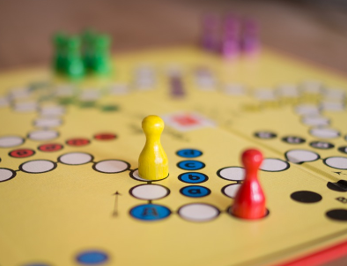Pubs And Bars In Mumbai For Board Game Lovers