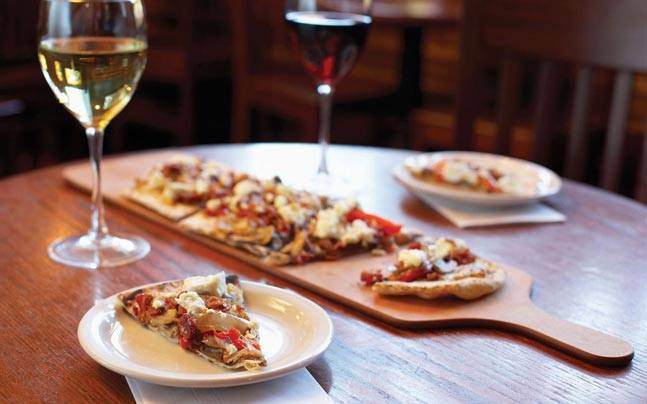 Wine & Pizza Pairings You Need To Try