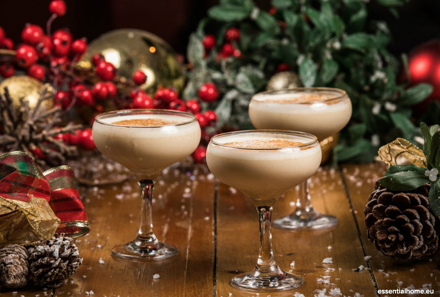 Christmas Cocktails To Welcome The Holidays