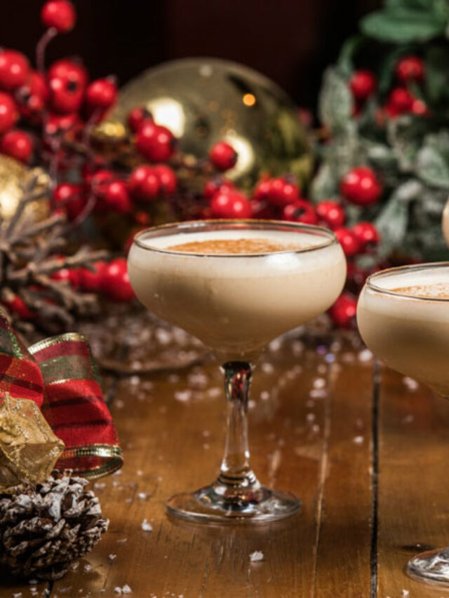 Christmas Cocktails To Welcome The Holidays