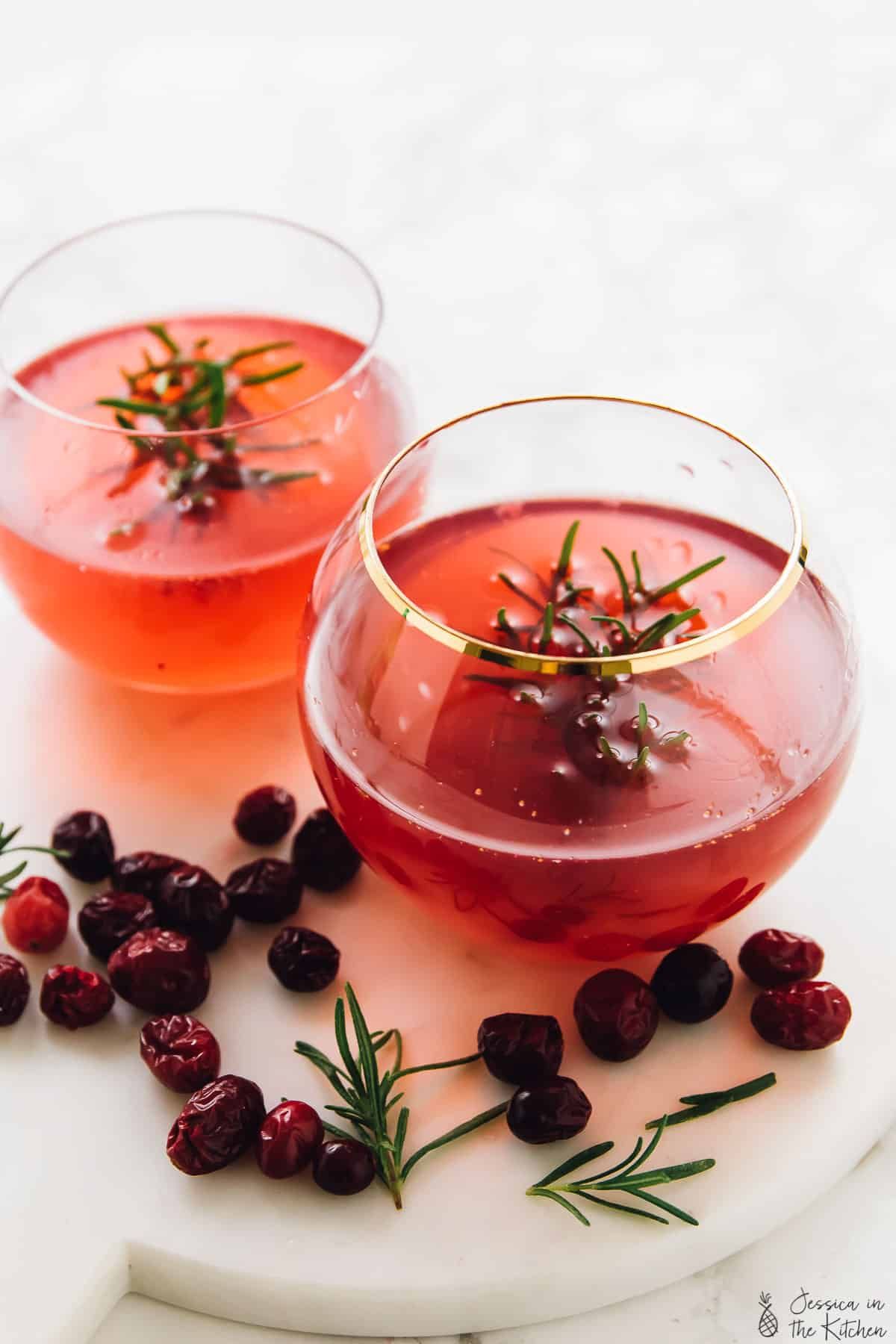 Delicious Cranberry Cocktails That’ll Energize You