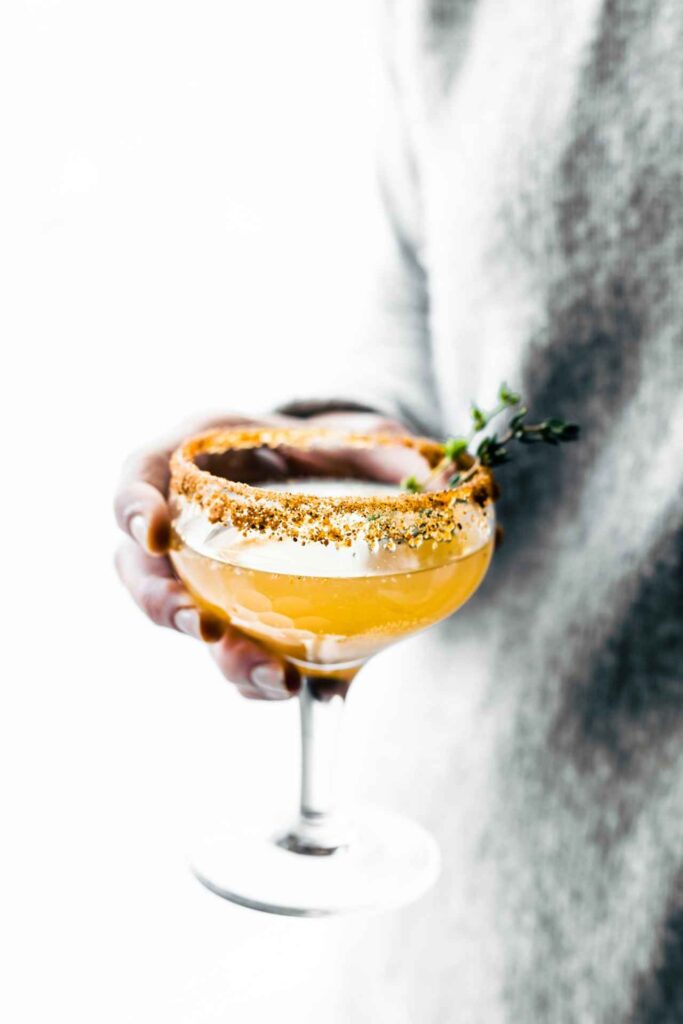Best Cocktail Garnish Ideas