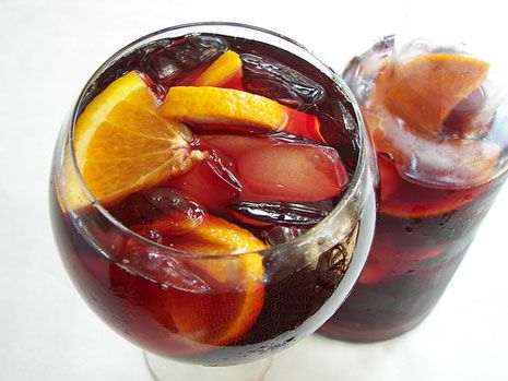 Easy Sangria Recipes To Try This National Sangria Day
