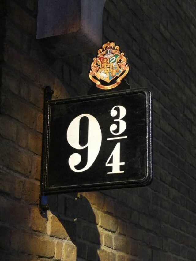 Harry Potter Platform 9 3 4