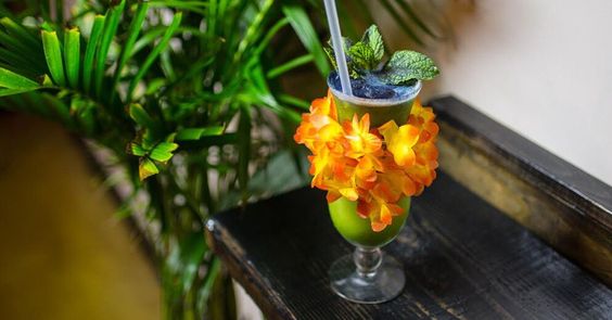 The Huli Pau! is an aloe vera cocktail with Hawaiian decorations.