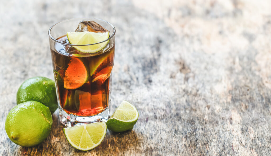 Cuba Libre - white rum cocktail 