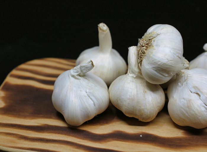 Garlic buds